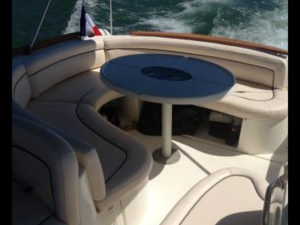 Bareboat Rental Motorboat Jeanneau with a boat licence