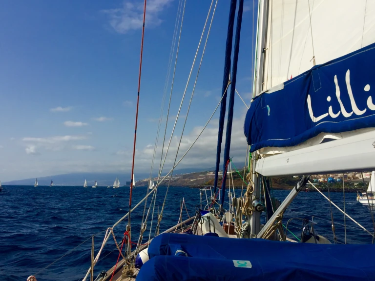 Luxury Yacht for rent Port of Alicante at the best price