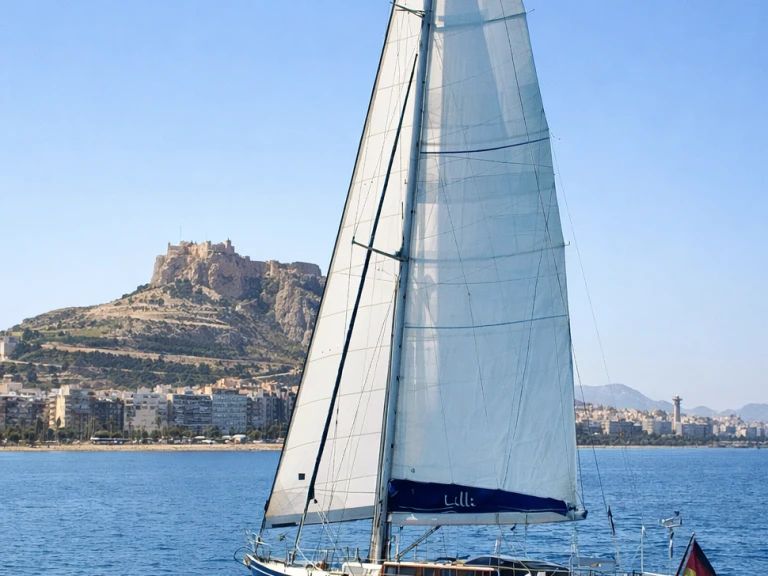 Luxury Yacht rental in Port of Alicante - Bill Dixon / Walsteds One-off