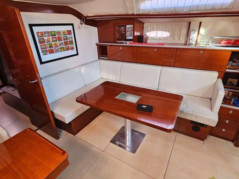Boat rental Hanse Hanse 461 in Sant Antoni de Portmany on Samboat