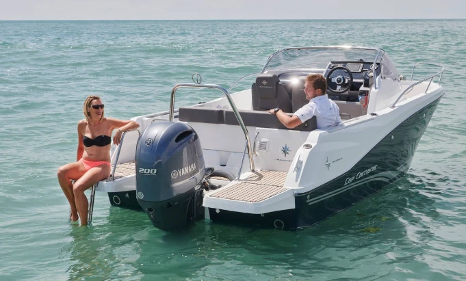 Yacht charter Sète cheap Cap Camarat 6.5 WA