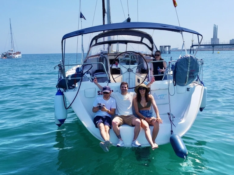 Bareboat Rental Sailboat Bénéteau with a boat licence