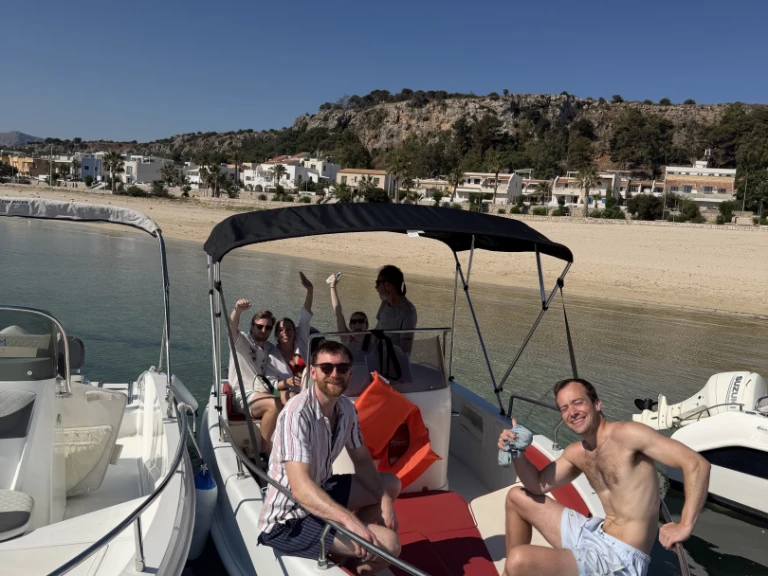 Motorboat rental with or without captain Blumax San Vito Lo Capo