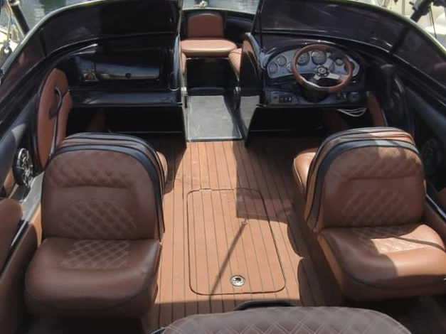 Motorboat rental in Marbella - Monterey 180