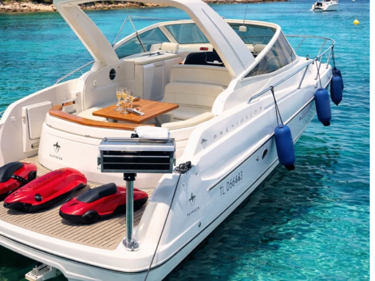 Motorboat rental with or without captain Jeanneau Cannes