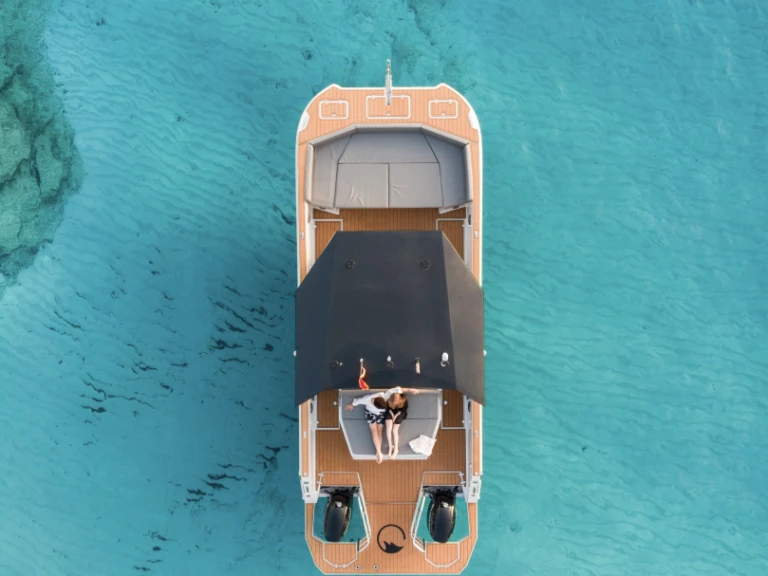 Motorboat for rent s'Arenal at the best price