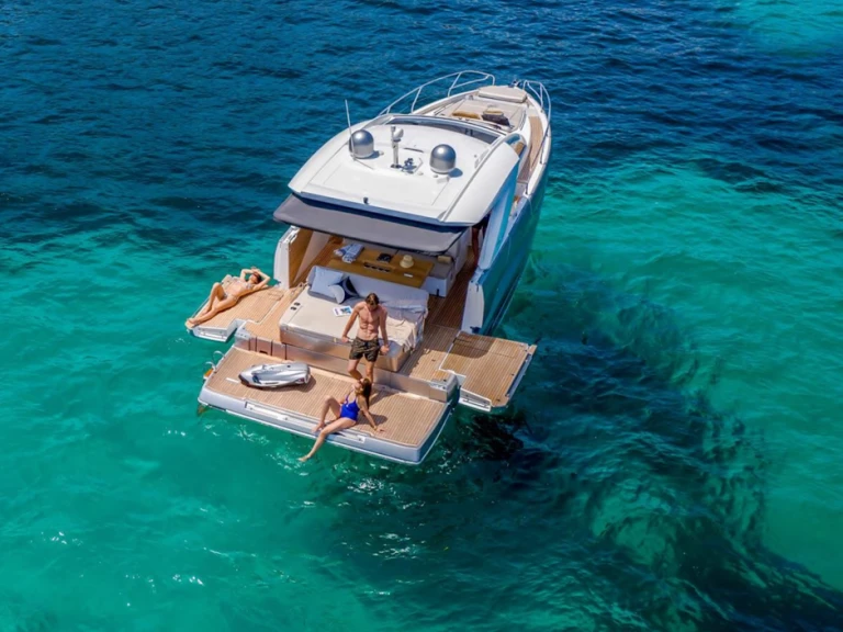 Motorboat rental in Ibiza Town - Jeanneau Jeanneau DB43