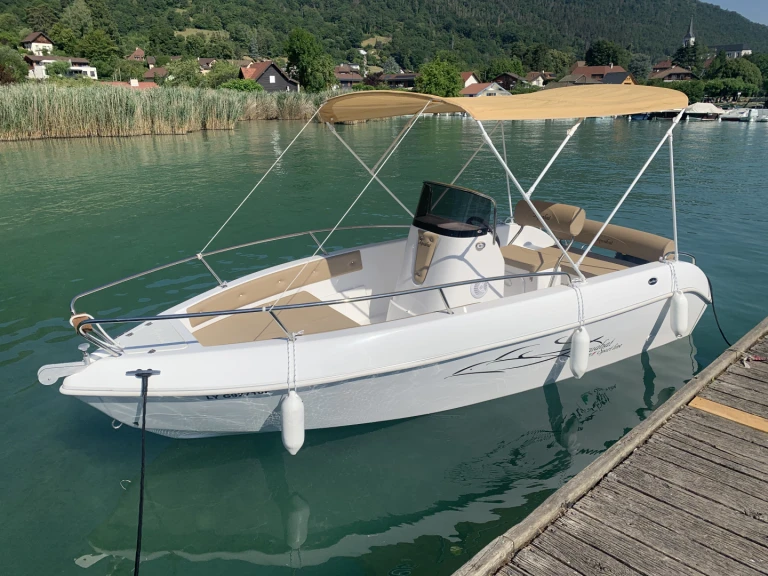Aquabat Sport Line 17 charter bareboat or captained in  Annecy