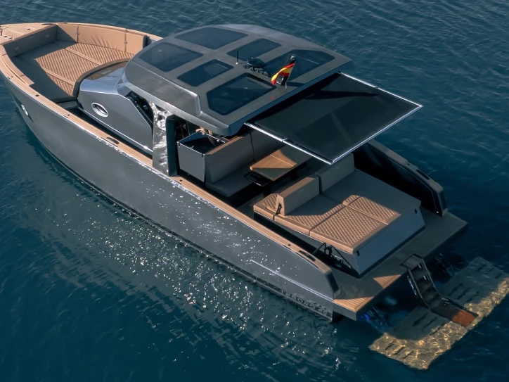Tesoro  Tesoro Yachts  T40    charter bareboat or captained in  Ibiza Town