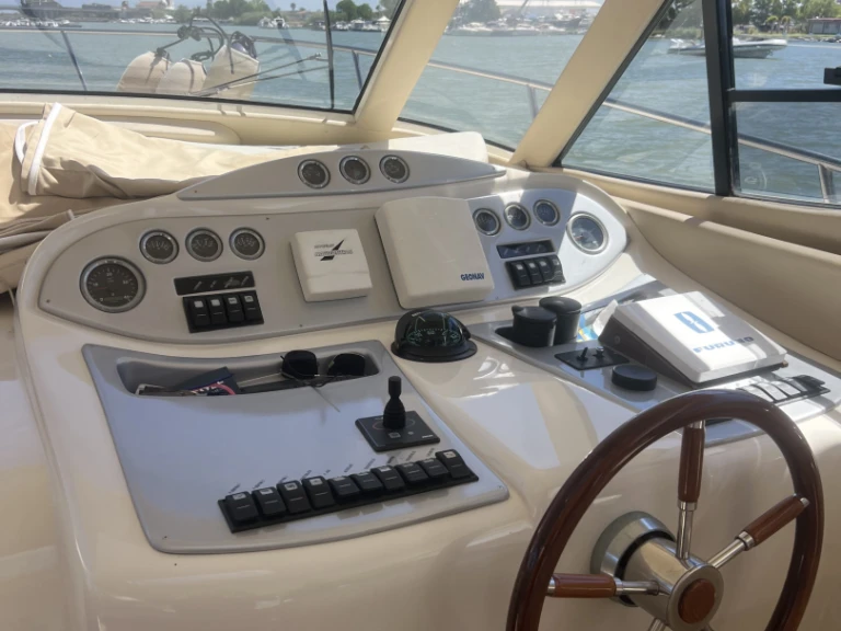 Motorboat for rent Bacoli at the best price