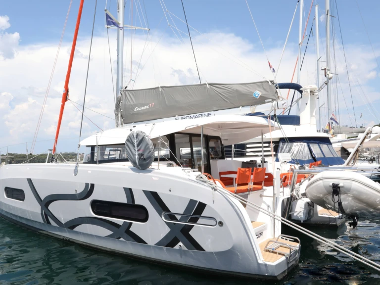 Excess Excess 11 in Pula on SamBoat
