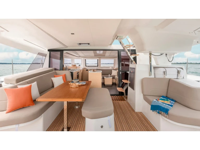 Boat rental Fountaine Pajot Fountaine Pajot New 41 in Volos on Samboat