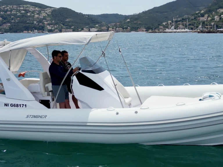 Rent a Stingher 24 GT Mandelieu-la-Napoule