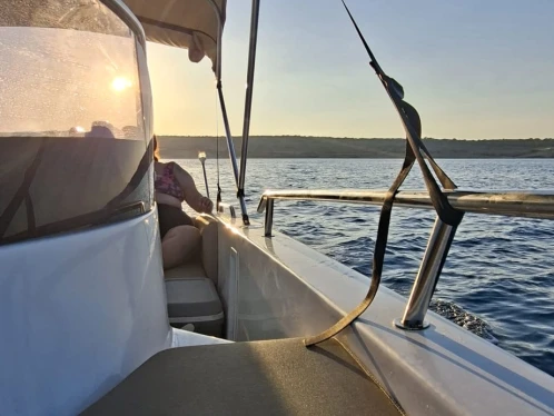 Motorboat for rent Msida Yacht Marina at the best price