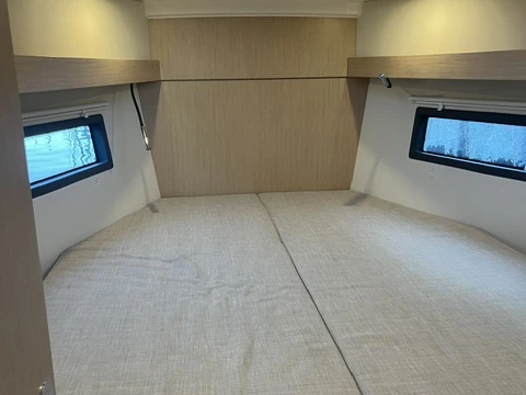 Sailboat rental in Marseille - Bavaria Bavaria C38
