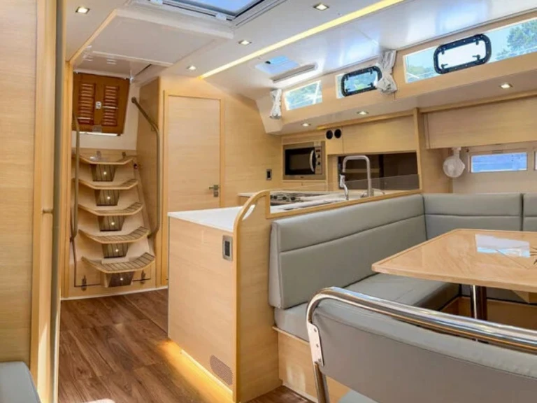 Bareboat Rental Sailboat Delta Yachts with a boat licence