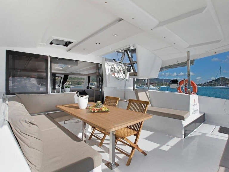 Bareboat Rental Catamaran Fountaine Pajot with a boat licence