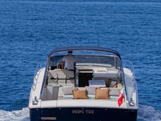 Rent a Itama Itama 40 Saint-Jean-Cap-Ferrat
