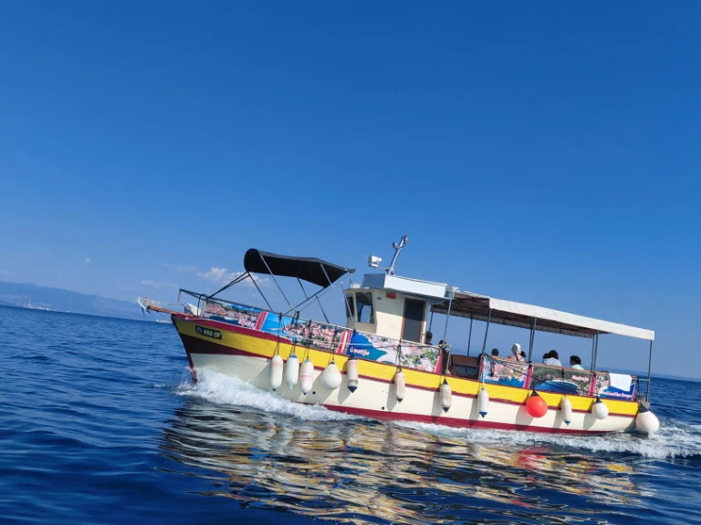 Custom Passanger in Opatija on SamBoat