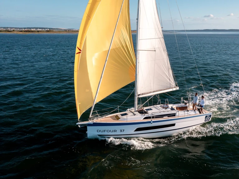 Sailboat rental in Bandol - 3 DUFOUR 37 KA