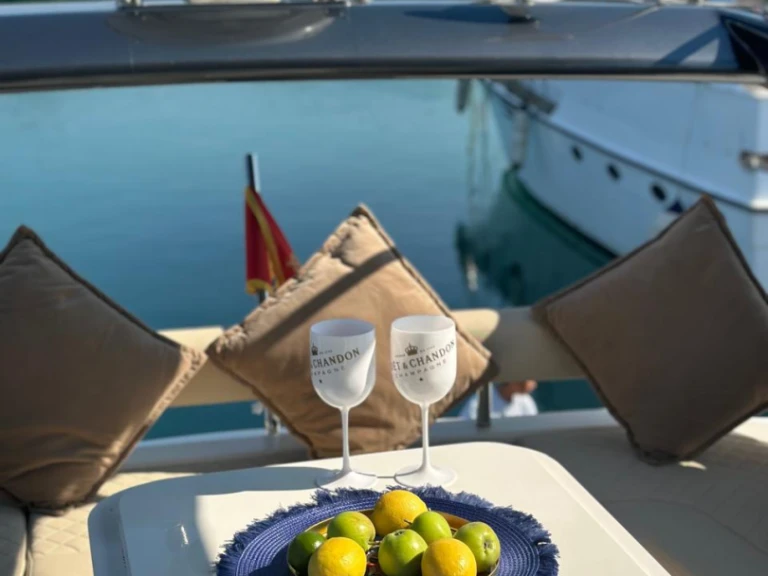Ferretti 500 Elite in Tivat on SamBoat