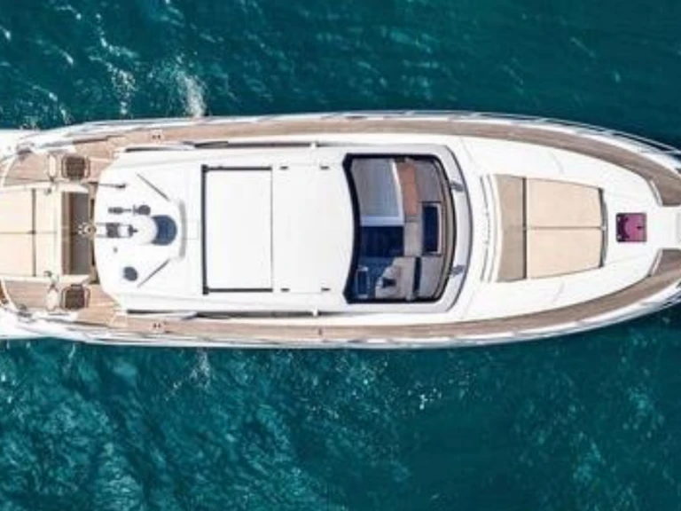 Motorboat for rent Cannes at the best price