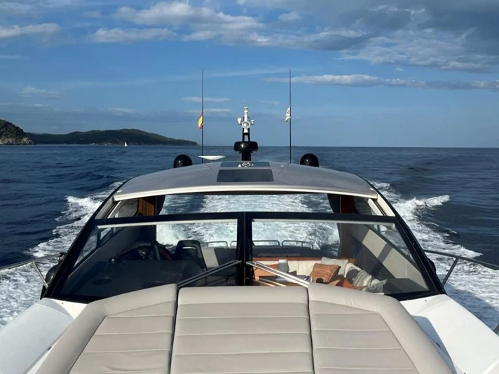 Rent a Sunseeker Predator 57 Antibes