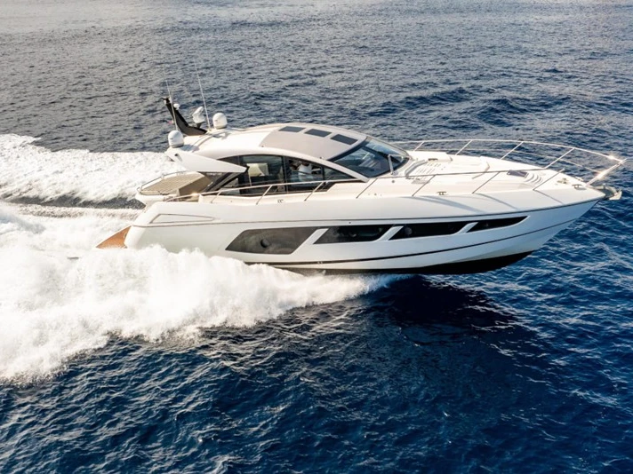 Luxury Yacht rental in Antibes - Sunseeker Predator 57