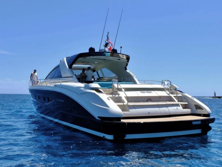 Yacht charter Saint-Laurent-du-Var cheap Riva 68'
