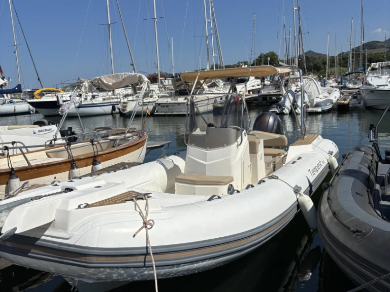 Capelli Tempest 700 in Argelès-sur-Mer on SamBoat