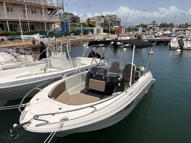 Pacific Craft Pacific Craft 545 Open in Pointe-à-Pitre on SamBoat