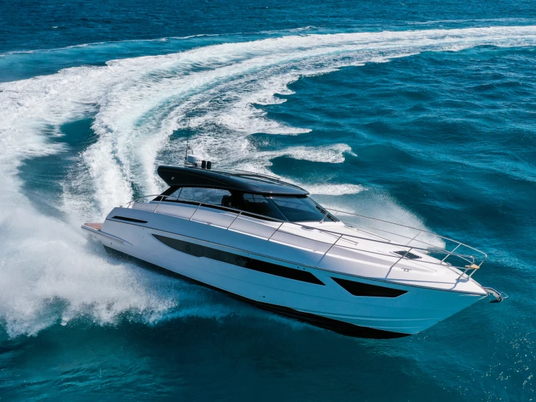 Motorboat rental in Saint-Tropez - Focus Power 44