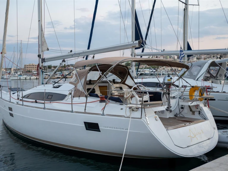 Rent a Elan Impression 45 Chersonisos
