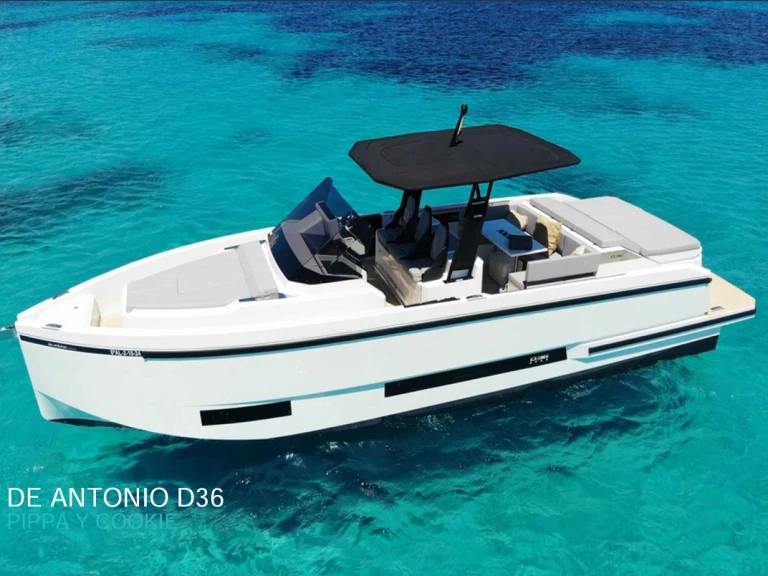 De Antonio d36 in Ibiza Town on SamBoat