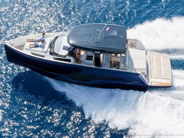 Rent a Fjord Fjord 41 XL Ibiza Town