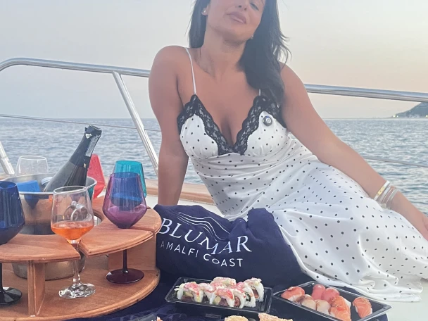 Fratelli Aprea Sorrento 7,50 open cruise in Porto di Salerno on SamBoat