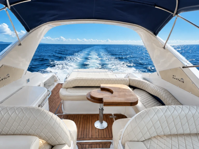 Fairline Targa 48 Gran Turismo in Tróia on SamBoat