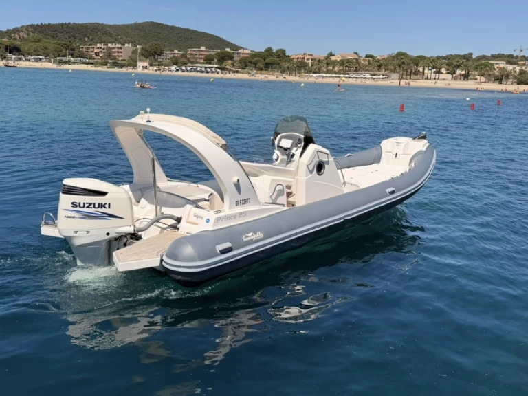 Boat rental Nuova Jolly Prince 25 Luxe in France on Samboat