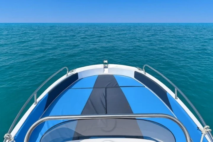 Motorboat for rent Palamós at the best price