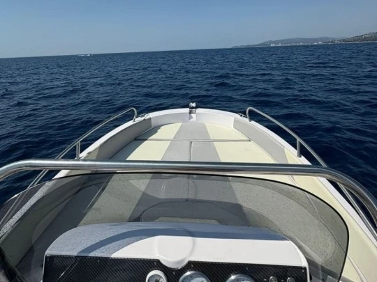 Motorboat for rent Port de Palamós at the best price