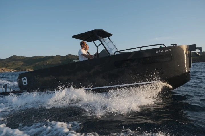 Boat rental BravaBoats BA 75 in Roses on Samboat