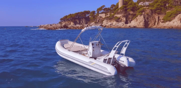 Zar Mini Rib 10 in Palamós on SamBoat