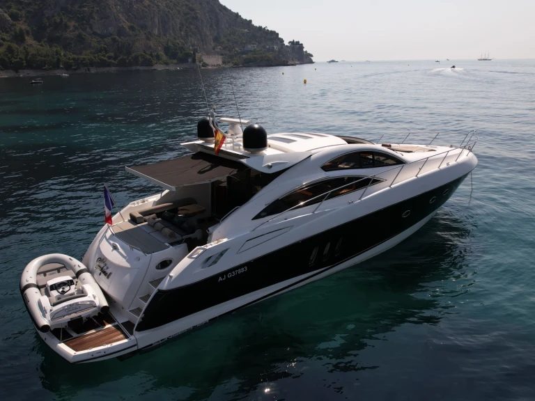 Motorboat for rent Beaulieu-sur-Mer at the best price