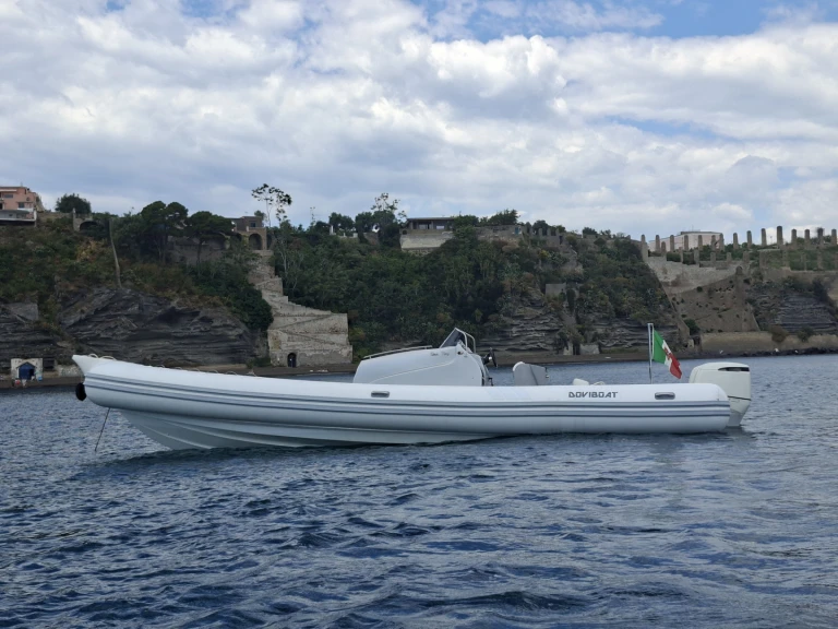 Rent a dovi boat One way 100 Miseno