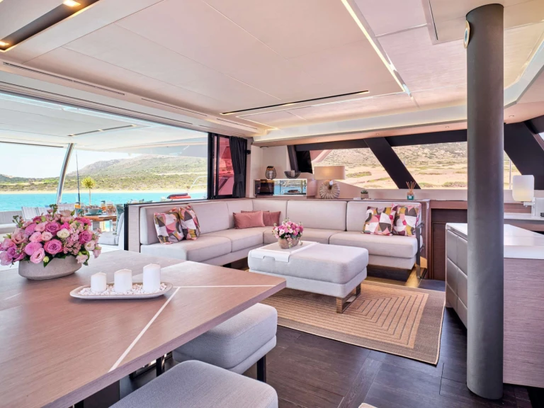 Yacht charter Néa Péramos cheap Fountaine Pajot Alegria 67 (4 cab)