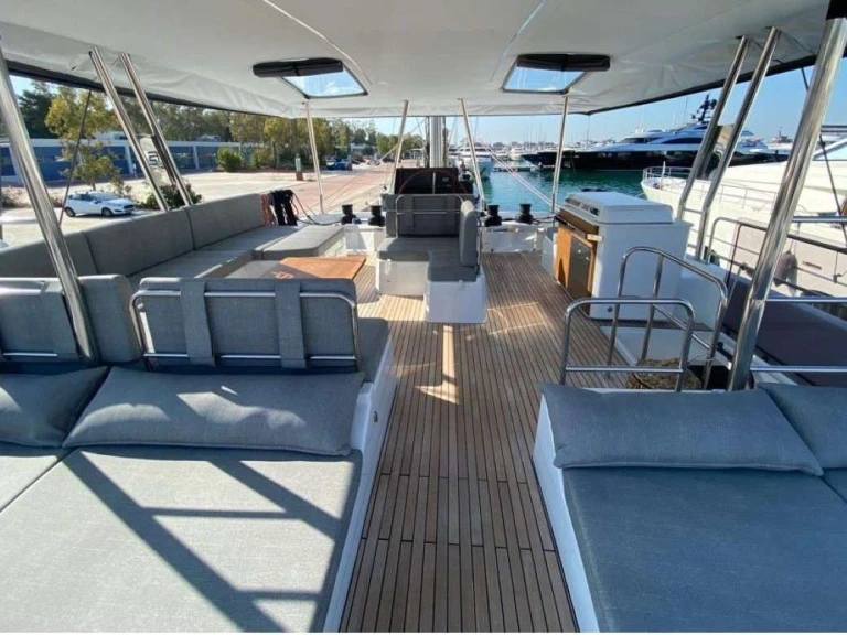 Yacht charter Alimos cheap Fountaine Pajot Samana 59 (5 cab)