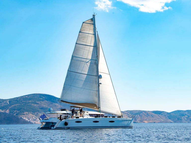 Bareboat Rental Catamaran Fountaine Pajot with a boat licence