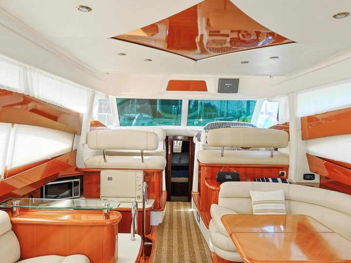 Motorboat for rent Vigo at the best price