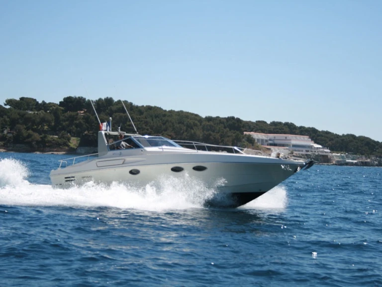 Yacht charter Porto Pozzo cheap Bravo 38 special