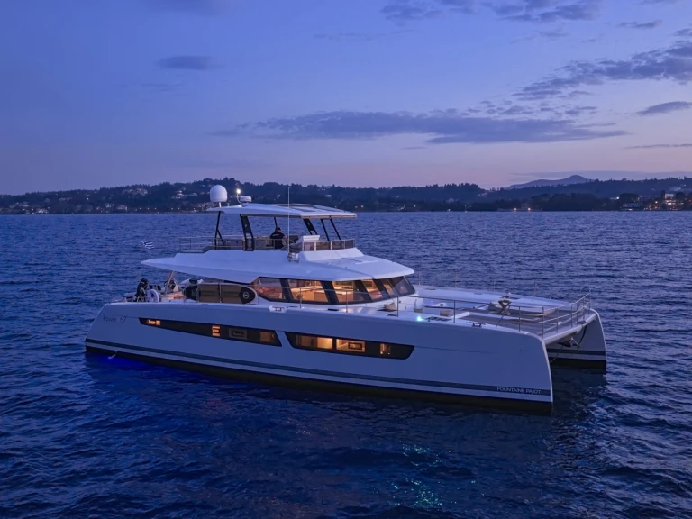 Yacht charter Gouvia cheap Fountaine Pajot Power Alegria 67 (5 cab)